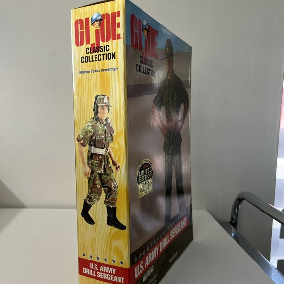 GI Joe Classic Collection U.S. Army Drill Sergeant Limited Edition - NIB - Picture 6 of 8